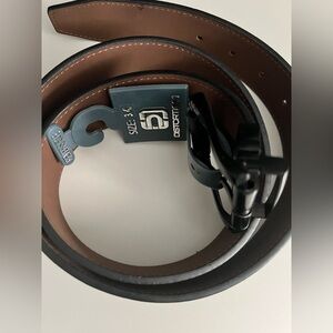 Distortion Reversible Belt